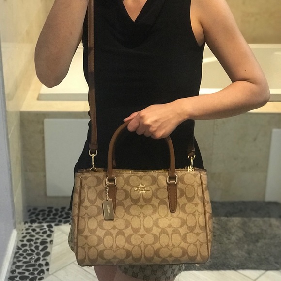 👜COACH SET🌺SURREY CARRYALL & WALLET - Picture 7 of 8